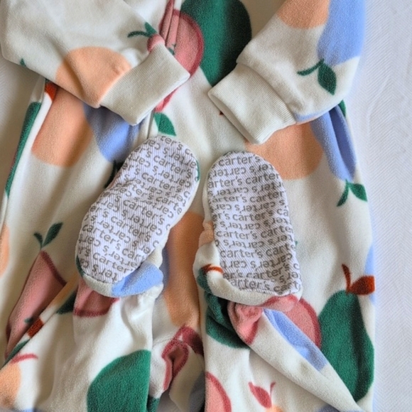 carter's pear fleece zipper footie sleeper pajamas 9 months baby girl - Picture 3 of 5
